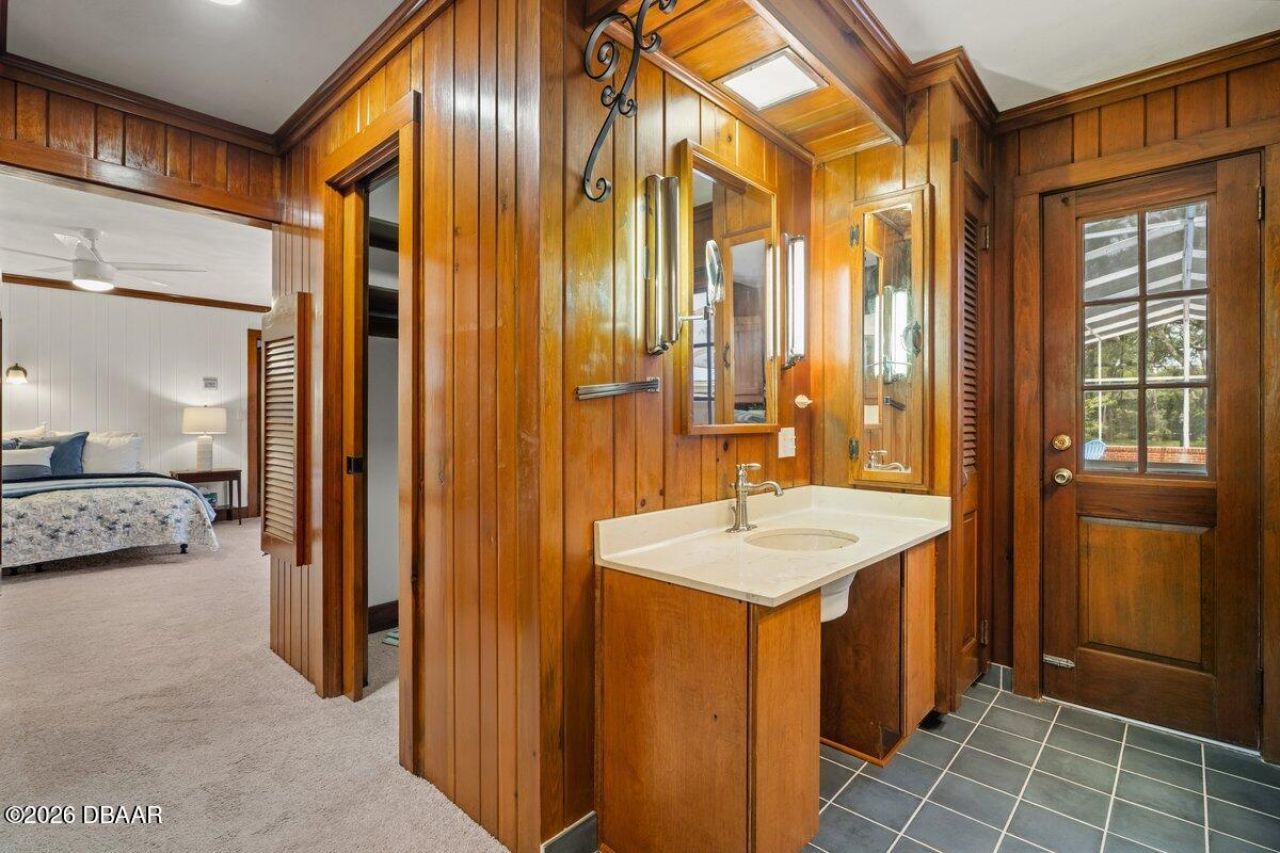 639 & 659 John Anderson Drive, Ormond Beach, FL 32176 Photo