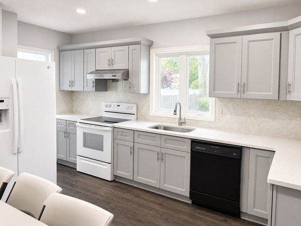 184 Middle Street, Unit 1, Braintree, MA 02184