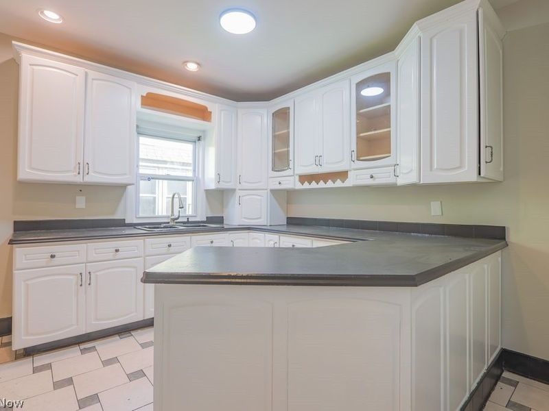 1337 E 84th Street, Cleveland, OH 44103 Photo 17