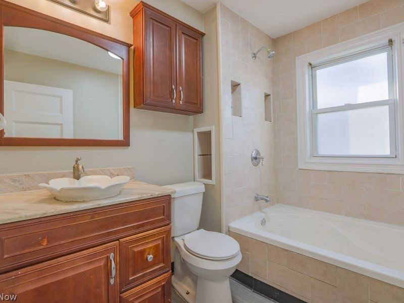 1337 E 84th Street, Cleveland, OH 44103 Photo 28