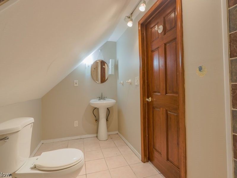 1337 E 84th Street, Cleveland, OH 44103 Photo 29