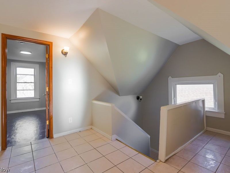 1337 E 84th Street, Cleveland, OH 44103 Photo 32