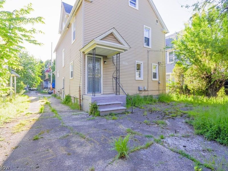 1337 E 84th Street, Cleveland, OH 44103 Photo 5