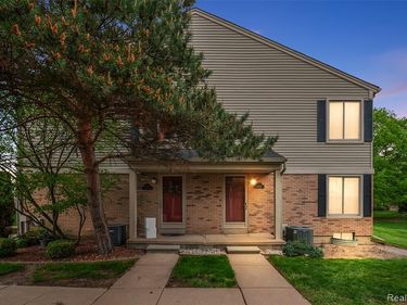 44558 Connecticut Court, Clinton Twp, MI 48038
