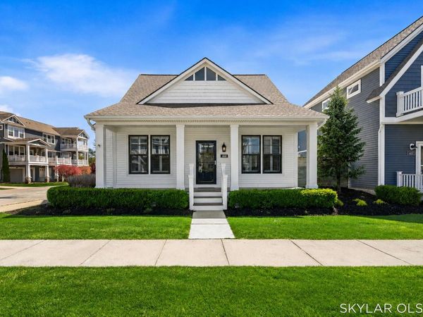 400 W Staples Drive, Whitehall, MI 49461