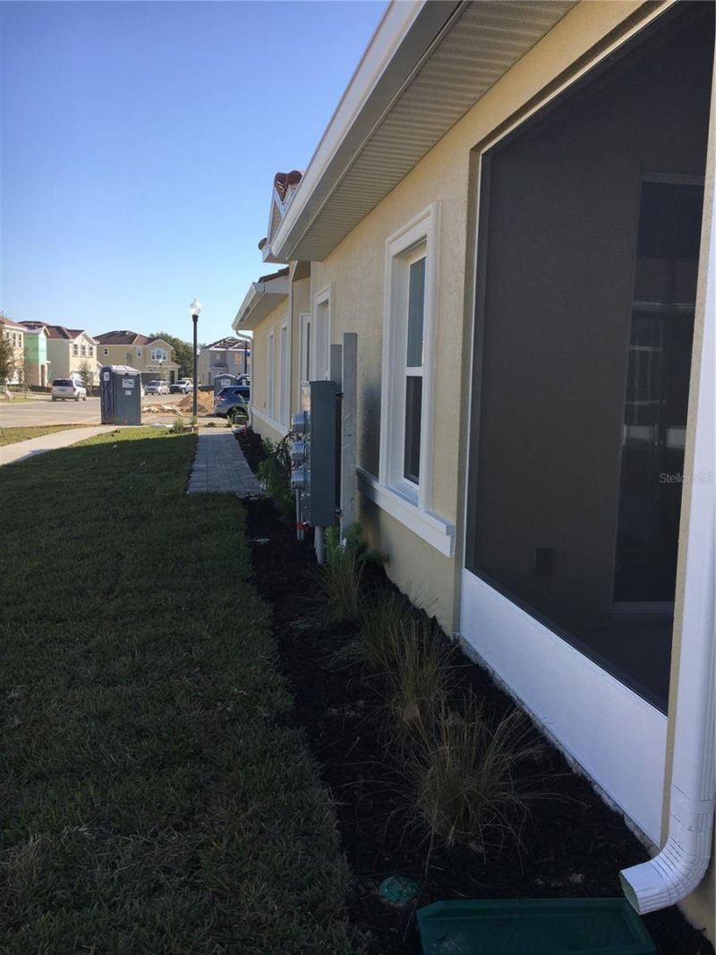 1050 Quaker Ridge Lane , Davenport, FL 33896 Photo