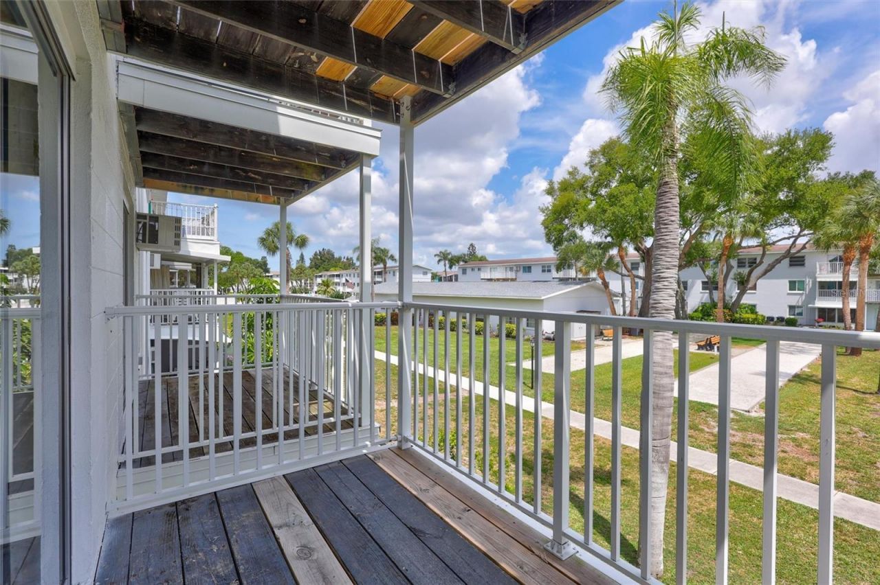 2217 Sunset Drive , Unit E27, Bradenton, FL 34207 Photo