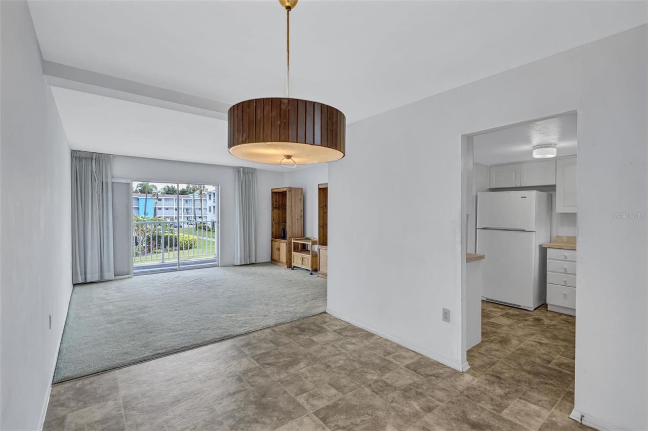 2217 Sunset Drive , Unit E27, Bradenton, FL 34207 Photo