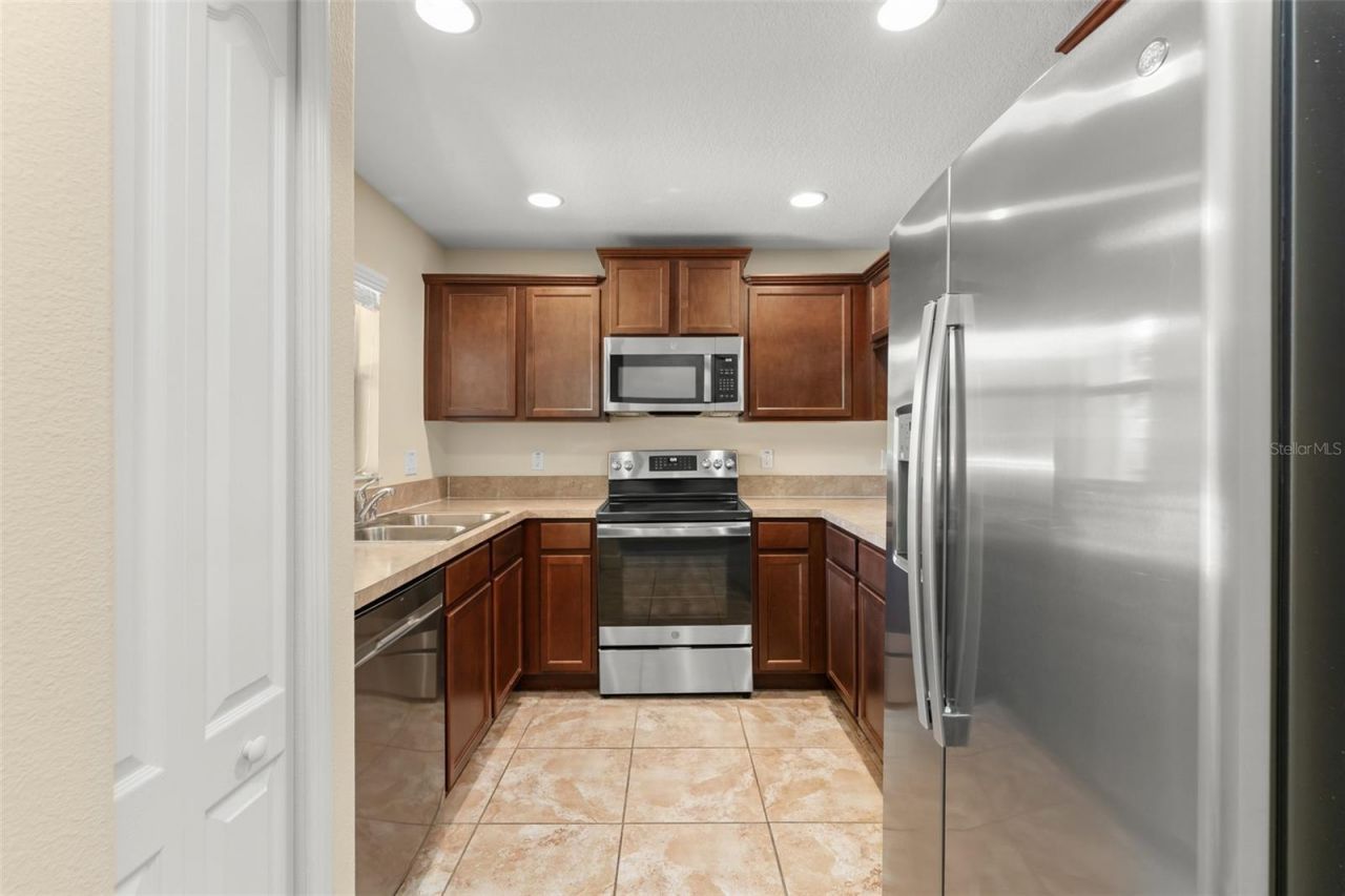 348 Carina Circle, Sanford, FL 32773 Photo