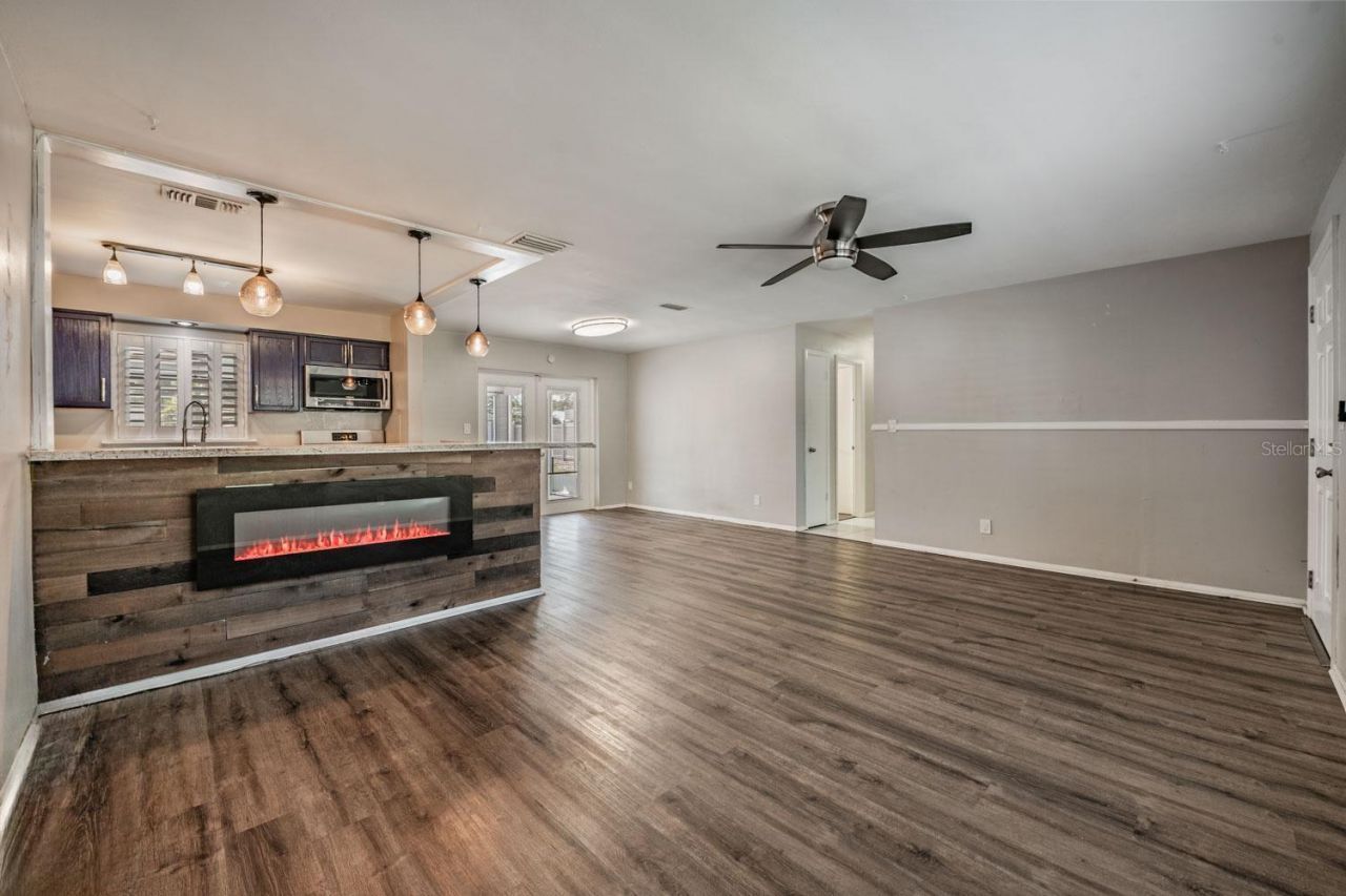 6735 23rd Street N, Saint Petersburg, FL 33702 Photo