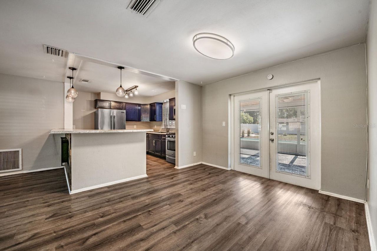 6735 23rd Street N, Saint Petersburg, FL 33702 Photo