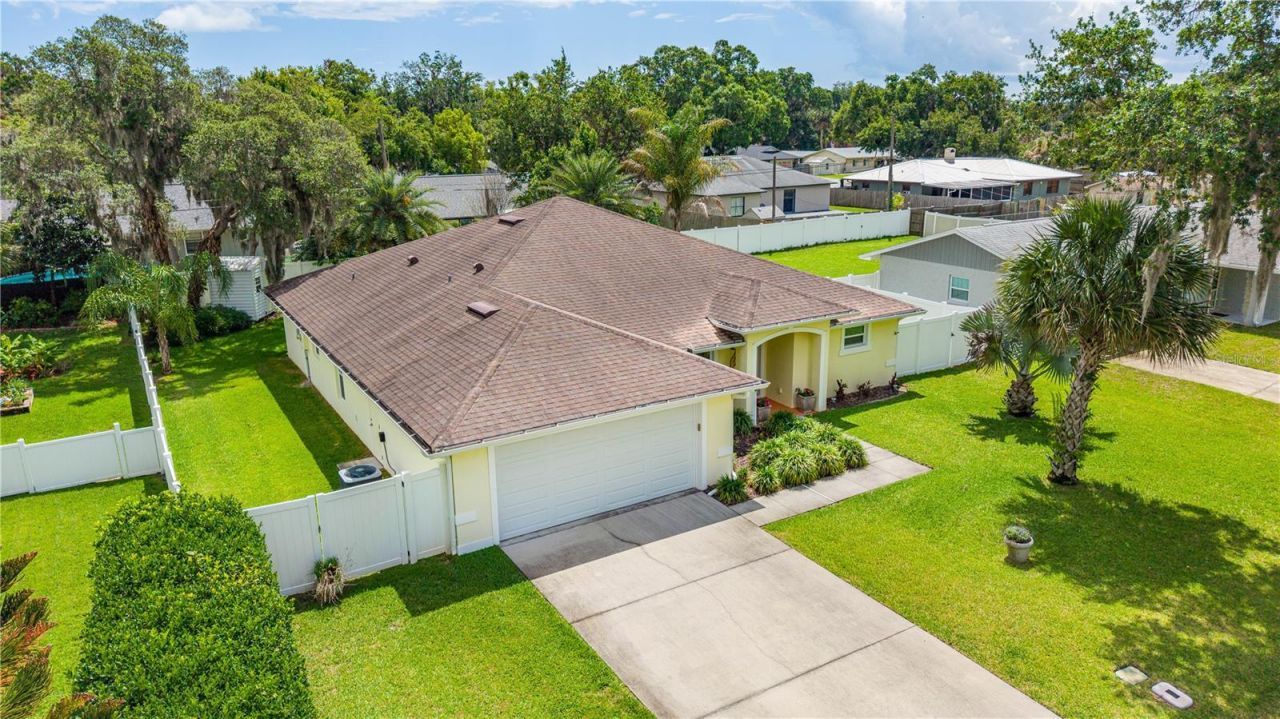 2513 Queen Palm Drive, Edgewater, FL 32141 Main Photo