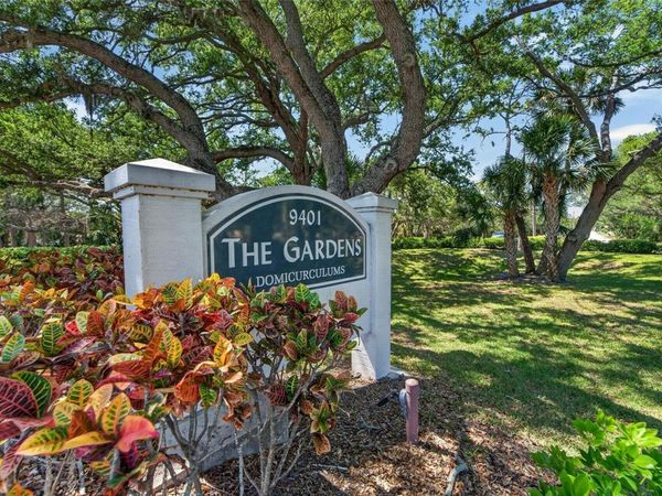 8039 GARDEN DRIVE, Unit 205, SEMINOLE, FL 33777