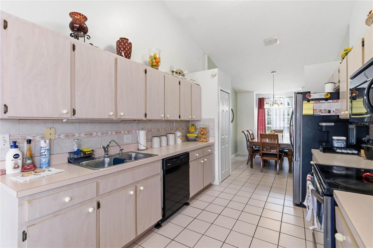 868 Nelson Drive, Kissimmee, FL 34758 Photo