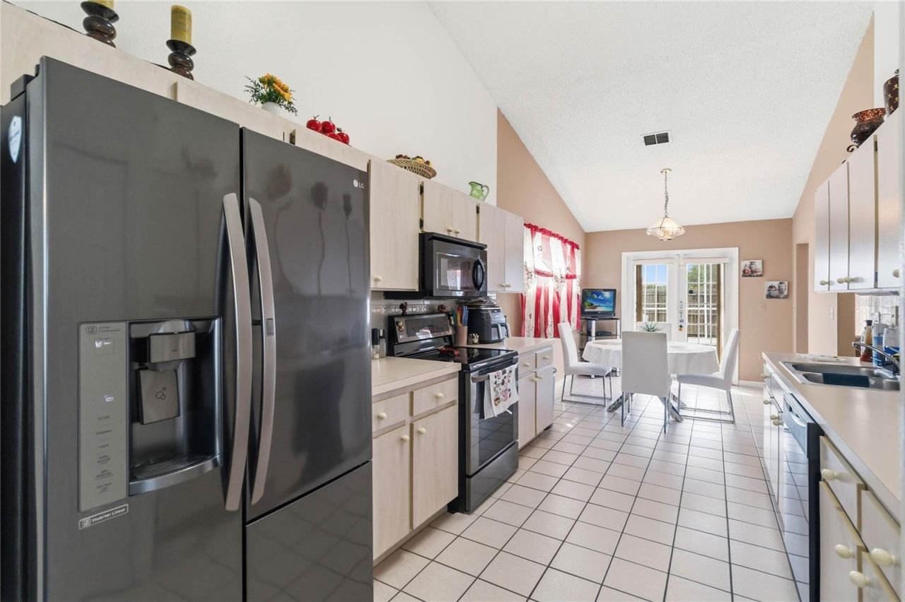 868 Nelson Drive, Kissimmee, FL 34758 Photo
