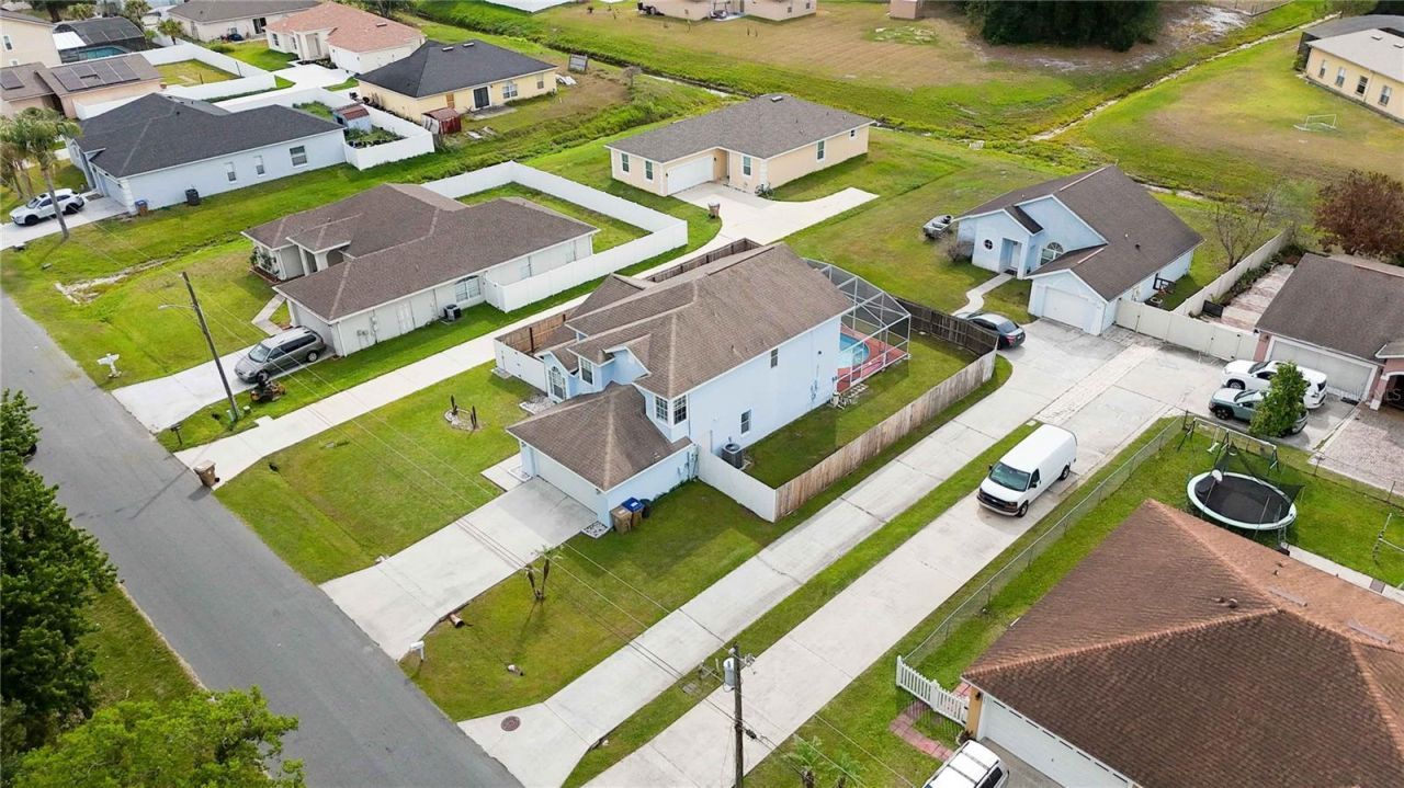 868 Nelson Drive, Kissimmee, FL 34758 Photo