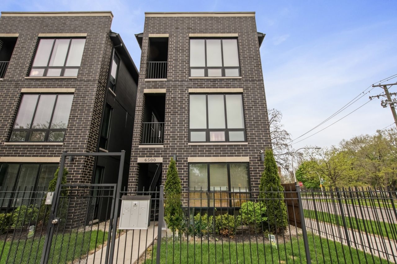 6500 S Ingleside Avenue , Chicago, IL 60637 Main Photo