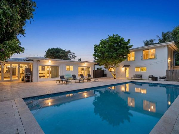 3758 Prairie Ave , Miami Beach, FL 33140