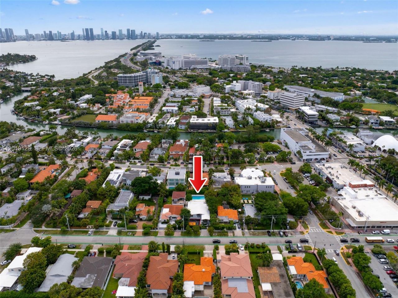 3758 Prairie Ave , Miami Beach, FL 33140 Photo