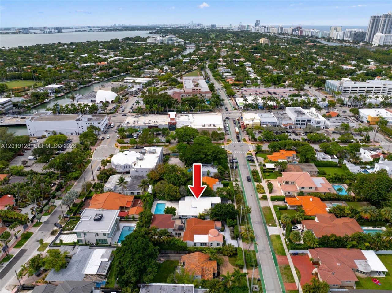 3758 Prairie Ave , Miami Beach, FL 33140 Photo