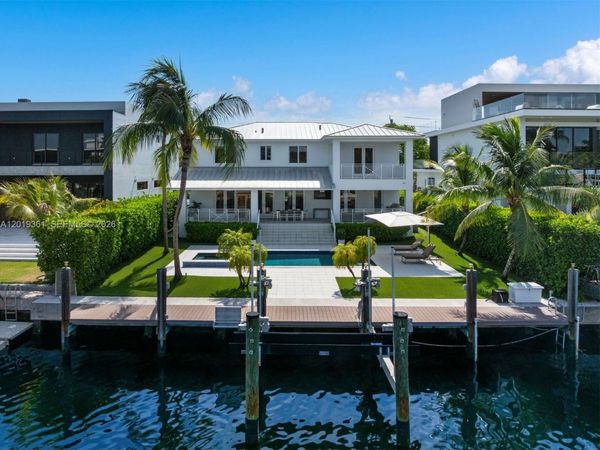 13040 N Bayshore Dr , North Miami, FL 33181