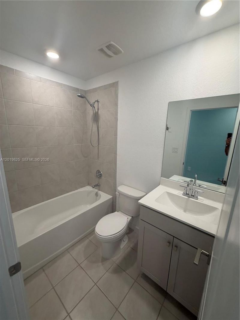 2355 SE 10th St , Homestead, FL 33035 Photo