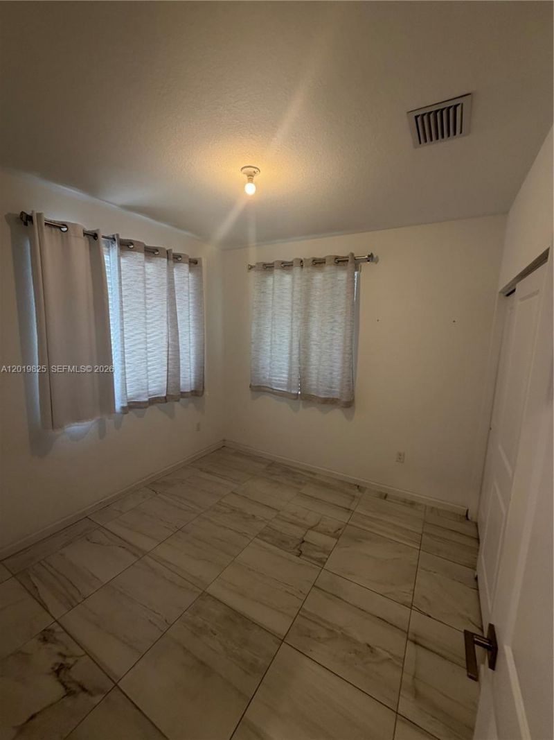 2355 SE 10th St , Homestead, FL 33035 Photo