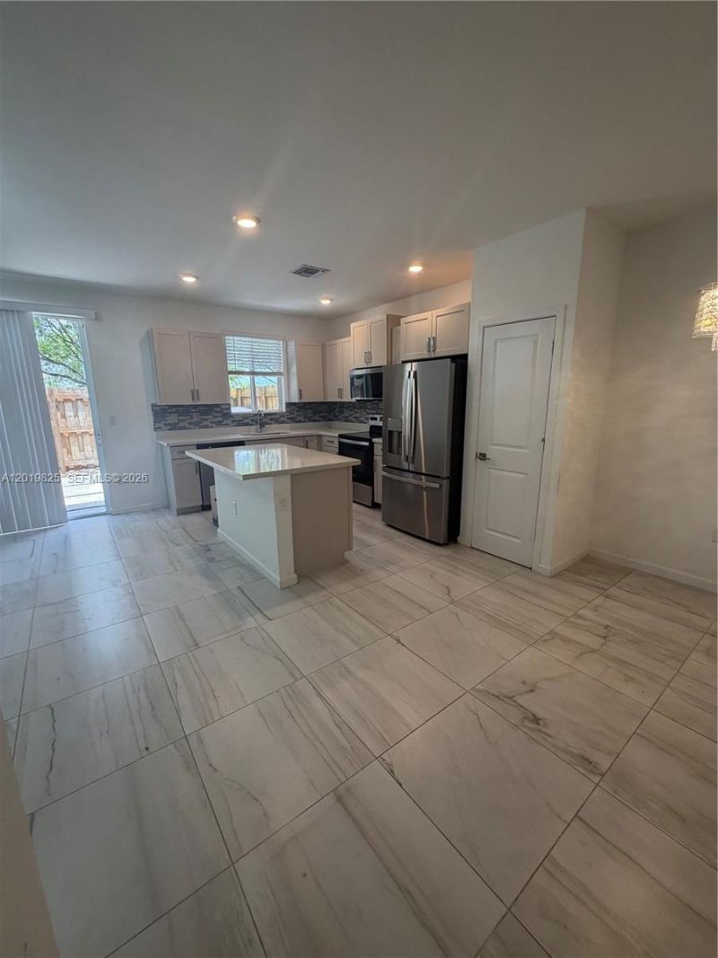 2355 SE 10th St , Homestead, FL 33035 Photo