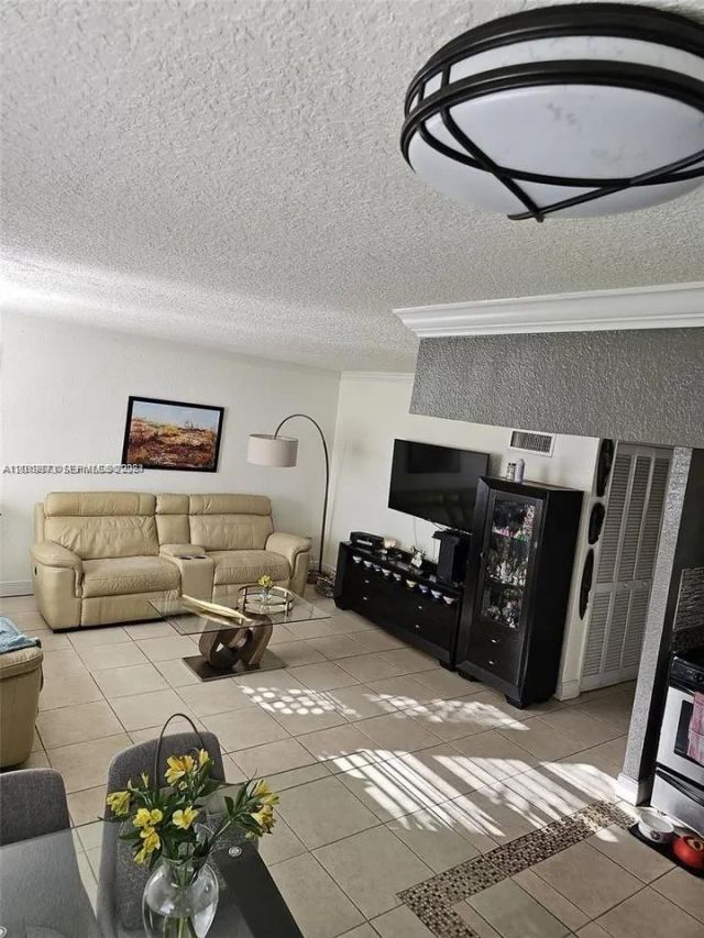 Please Call For Address, Unit 207, Miami, FL 33173 Photo