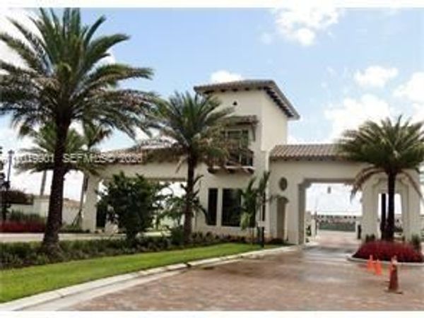 9333 W 34th Ct , Unit 9333, Hialeah, FL 33018
