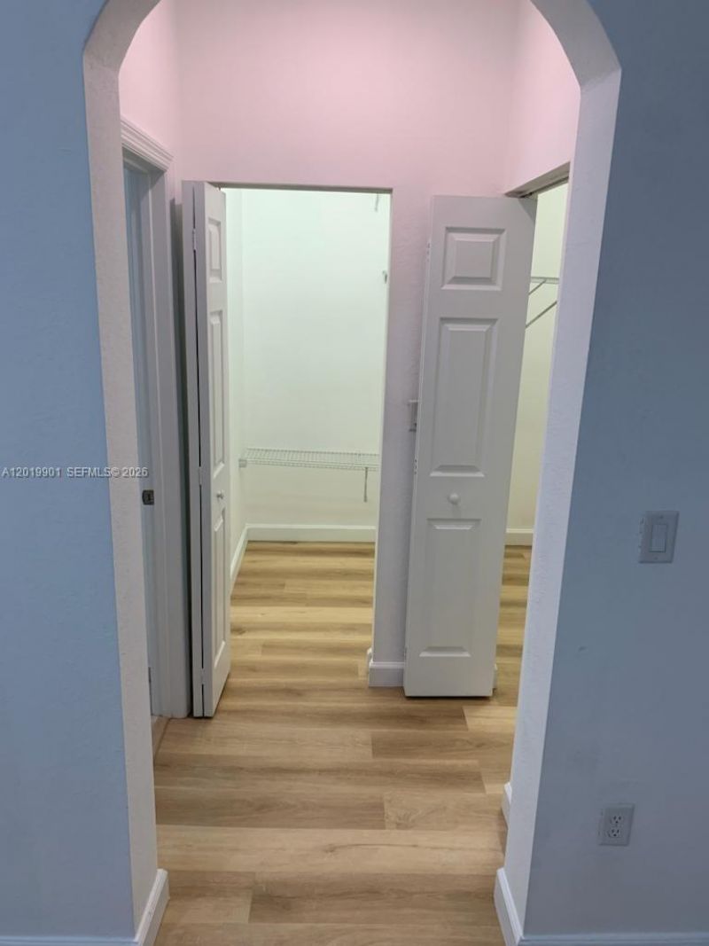 9333 W 34th Ct , Unit 9333, Hialeah, FL 33018 Photo