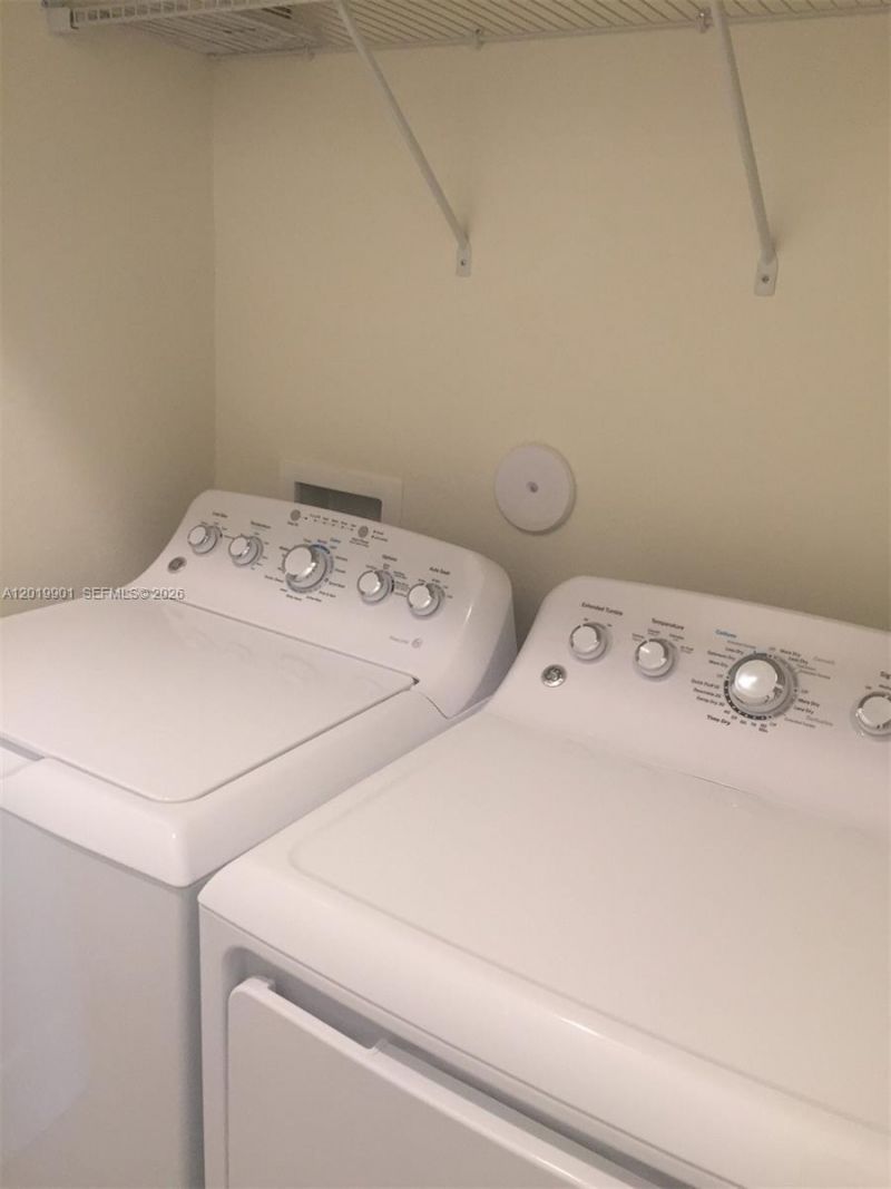 9333 W 34th Ct , Unit 9333, Hialeah, FL 33018 Photo