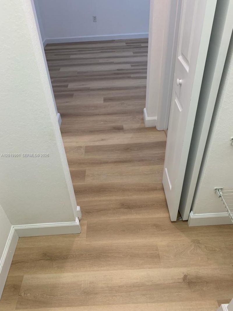 9333 W 34th Ct , Unit 9333, Hialeah, FL 33018 Photo