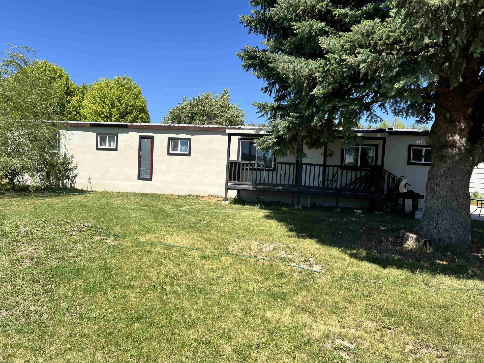 380 Orchard St, Gooding, ID 83330 Main Photo