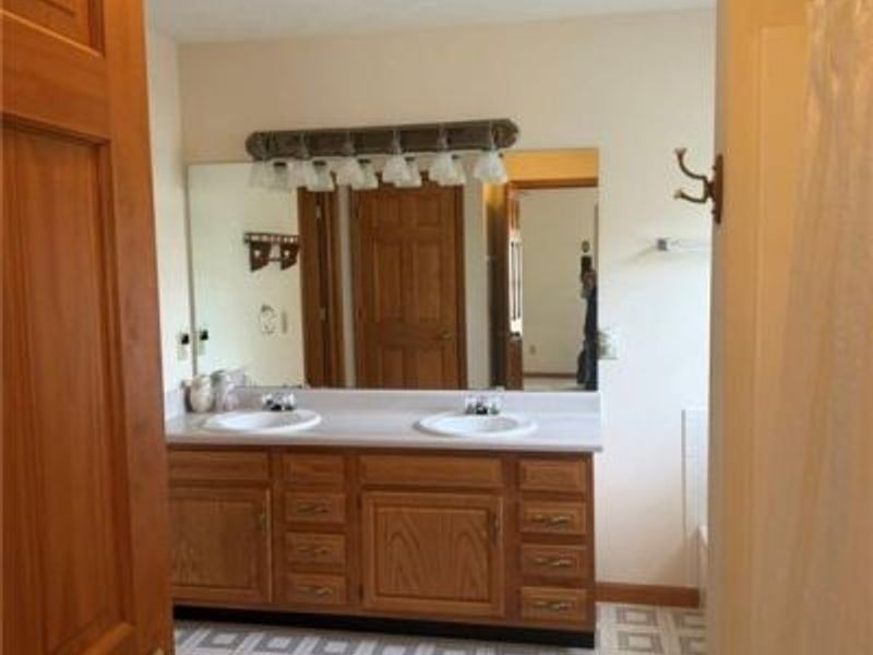 313 Sharon Court, Middletown, OH 45042 Photo 13