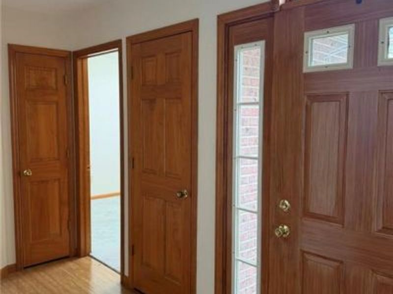 313 Sharon Court, Middletown, OH 45042 Photo 2