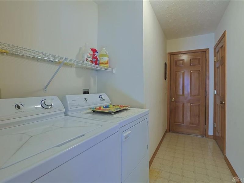 313 Sharon Court, Middletown, OH 45042 Photo 26