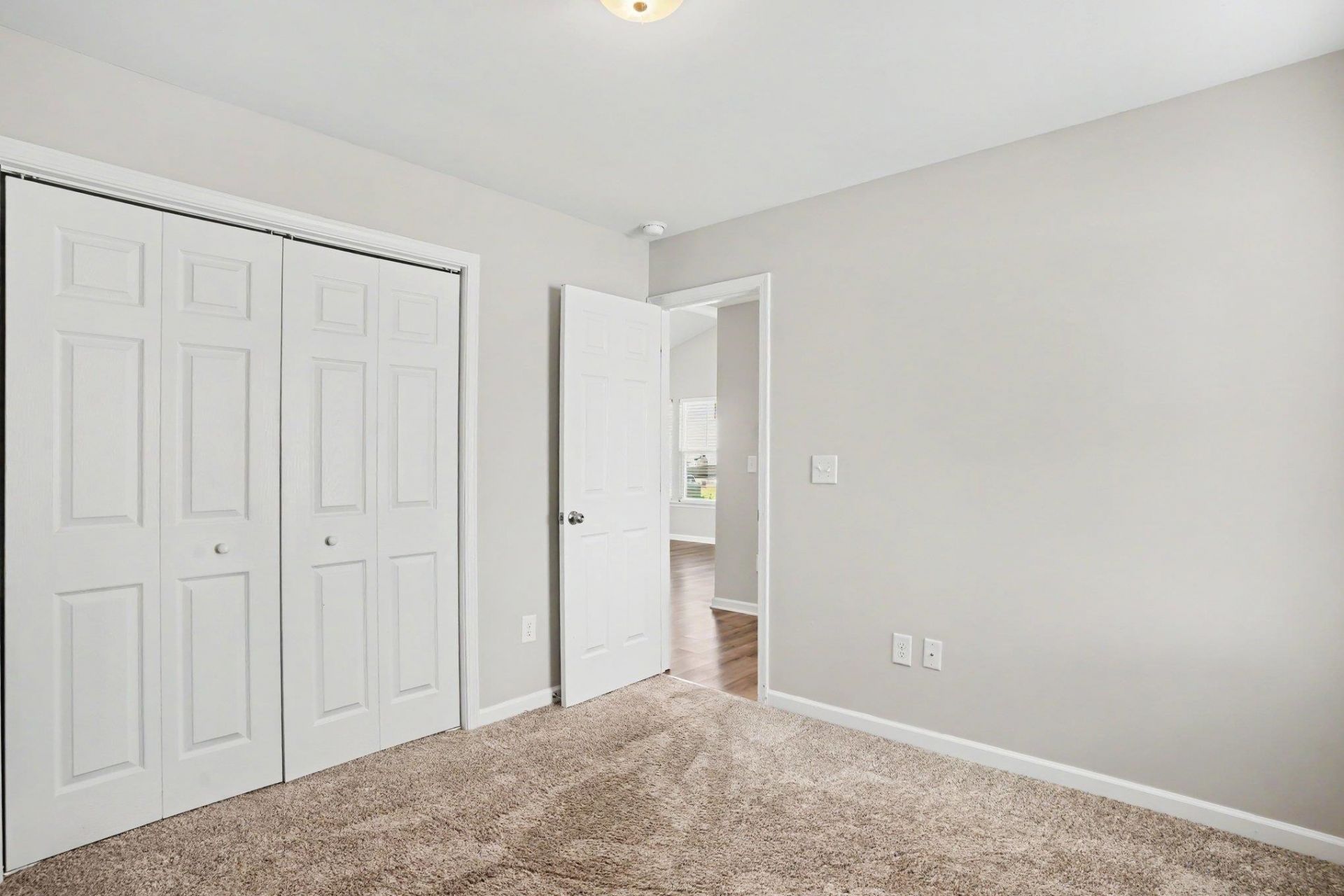 916 Clay Pigeon Ct.  Photo 16