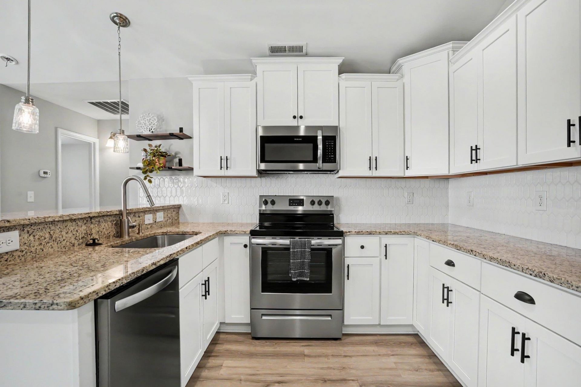 916 Clay Pigeon Ct.  Photo 9