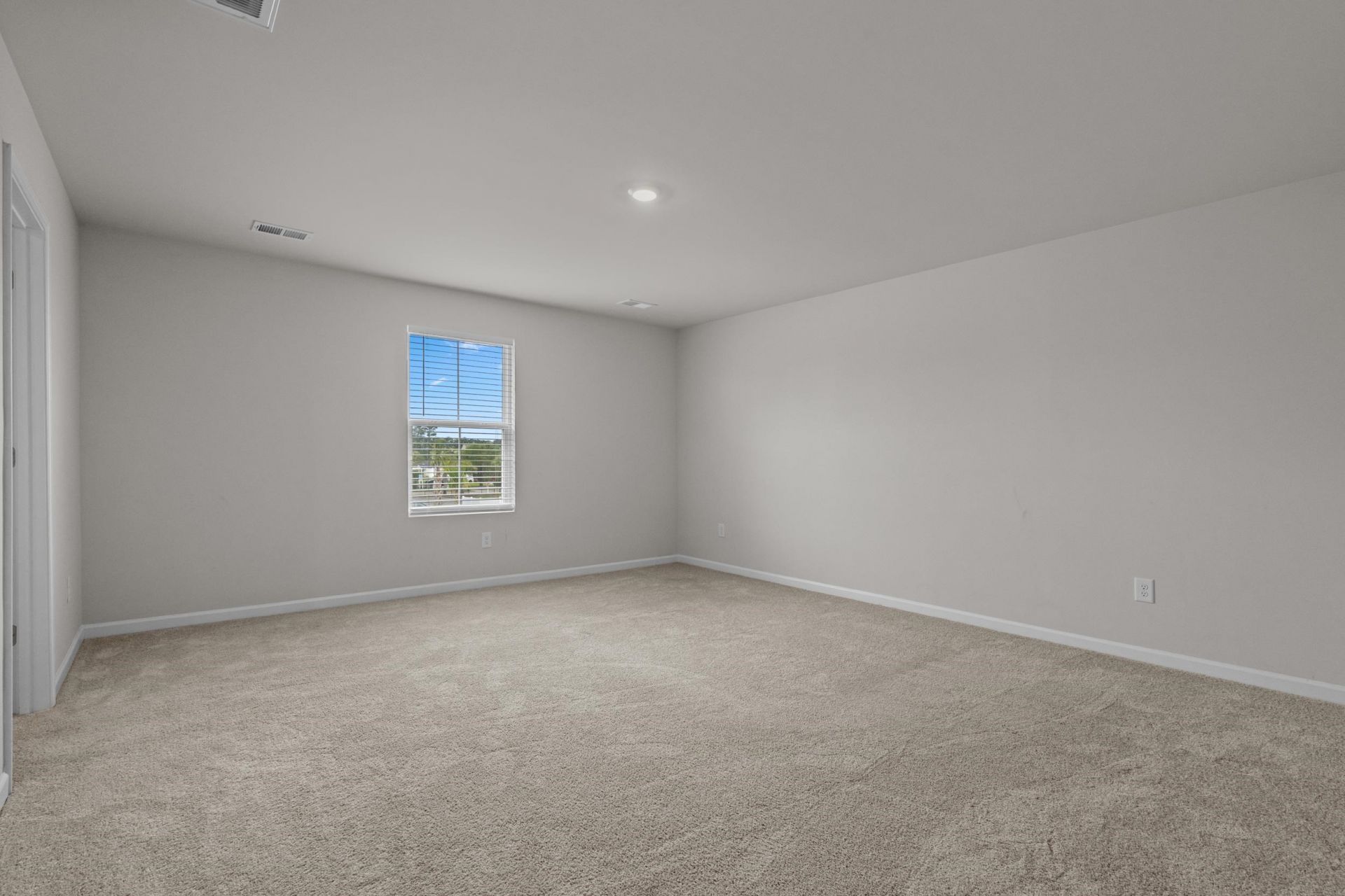 108 Water Deer Way Photo 18