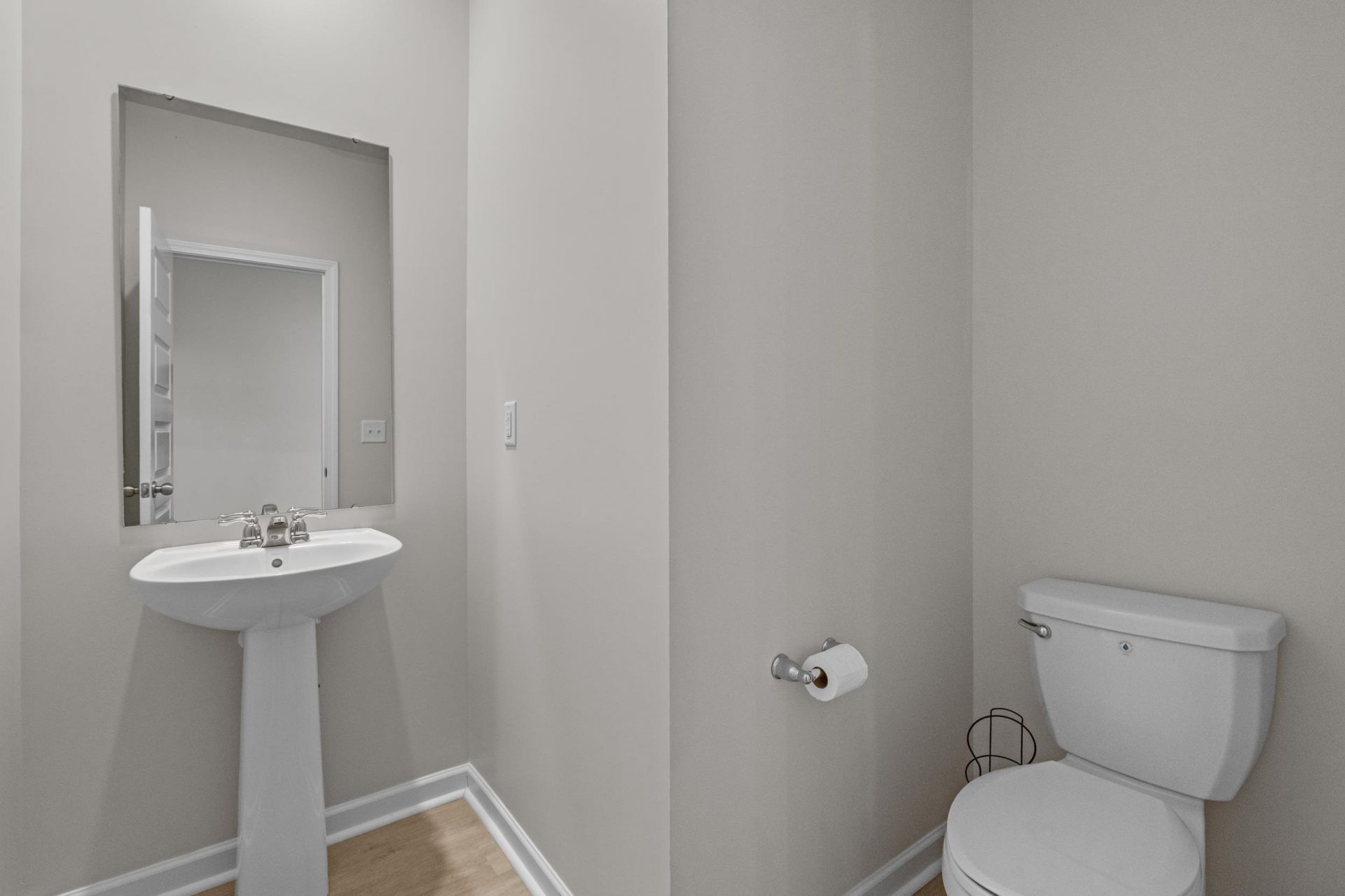 108 Water Deer Way Photo 26