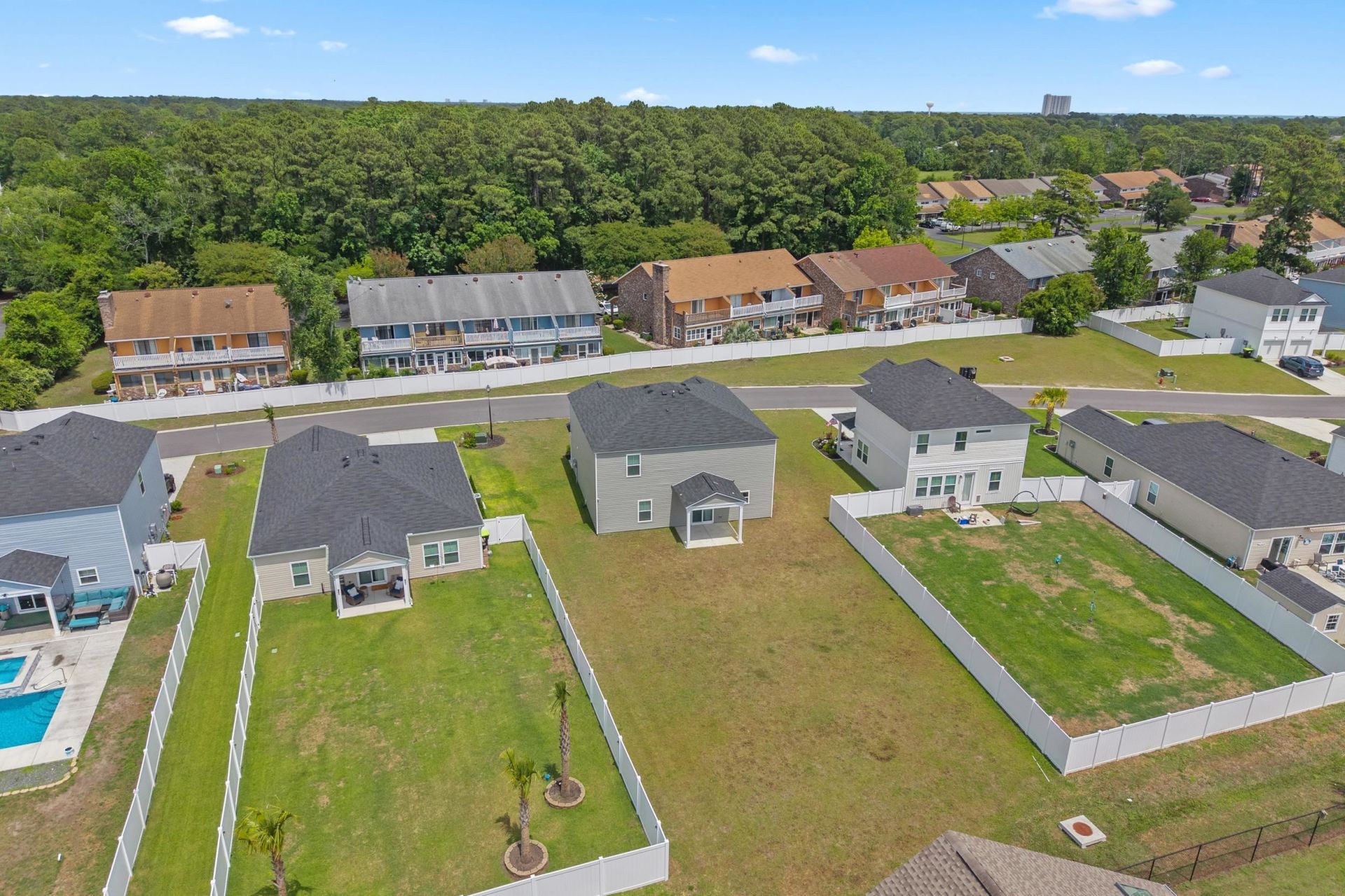 108 Water Deer Way Photo 33
