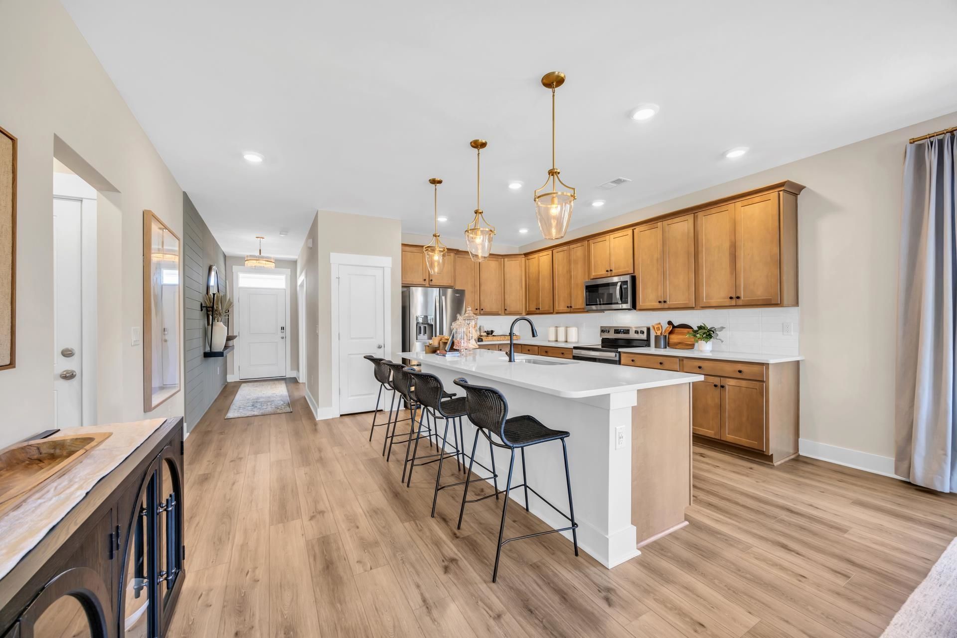 408 Joseph St  Photo 7