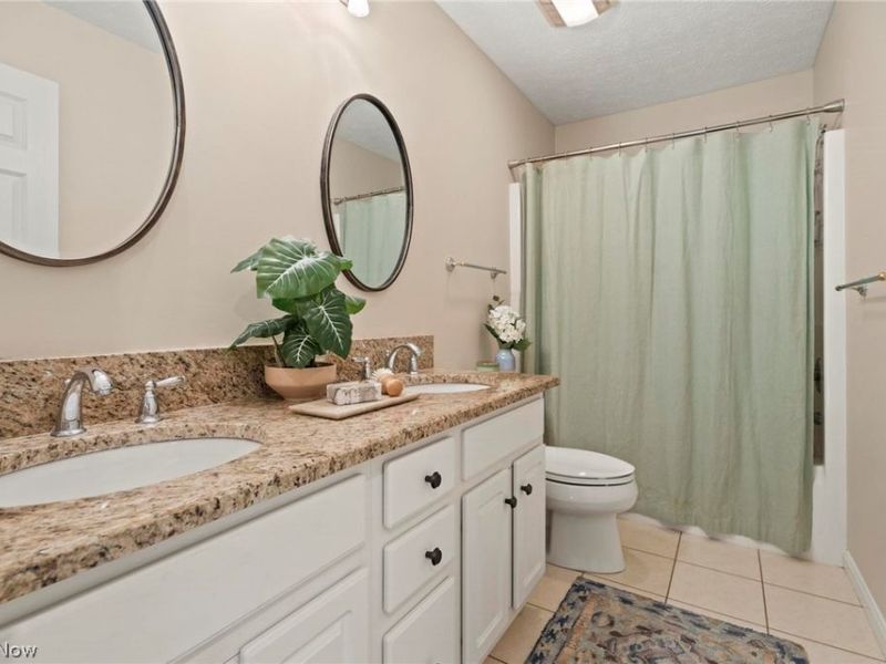 255 Williamsburg Drive, Avon Lake, OH 44012 Photo 34