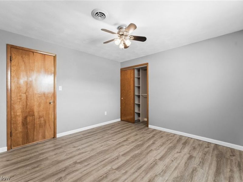 5544 Fairwood Avenue NW, North Canton, OH 44720 Photo 10