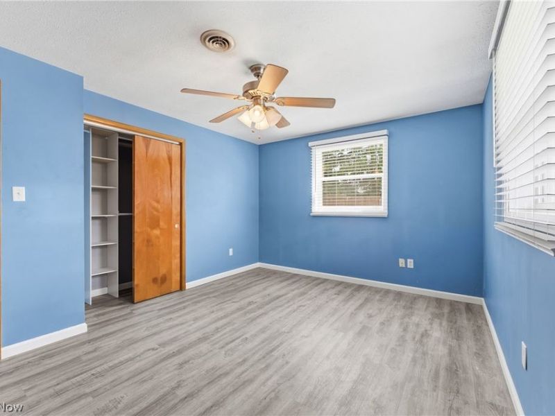 5544 Fairwood Avenue NW, North Canton, OH 44720 Photo 11