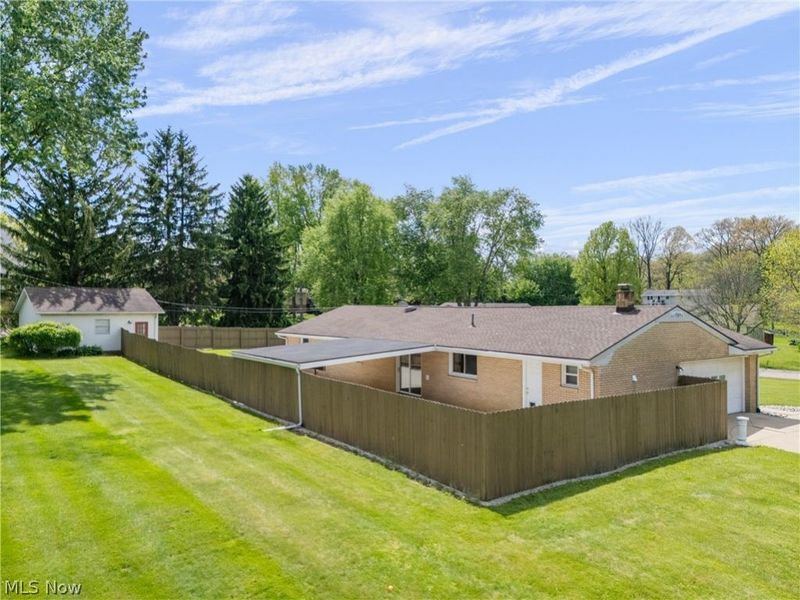 5544 Fairwood Avenue NW, North Canton, OH 44720 Photo 14