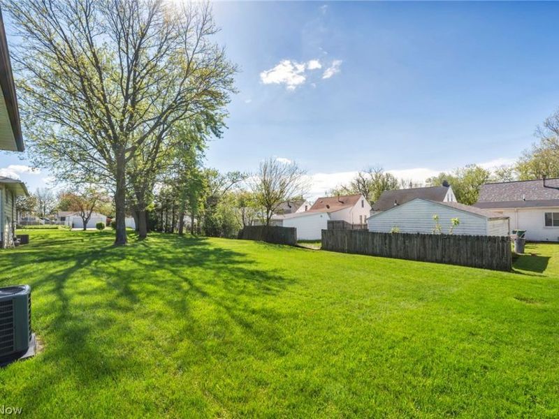 15816 Mendota Avenue, Maple Heights, OH 44137 Photo 4