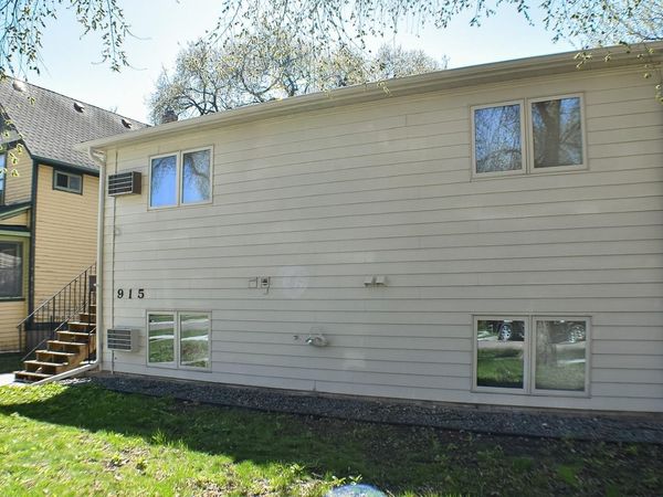 915 9th Street S, Fargo, ND 58103