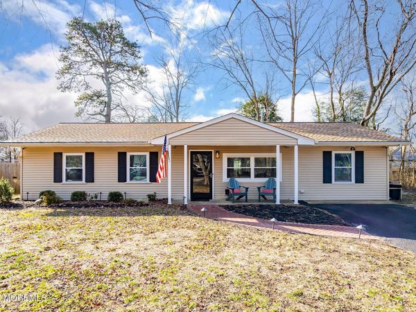 209 Sinclair Avenue, Lanoka Harbor, NJ 08734